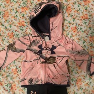 Under Armour Realtree Pink Camo Set